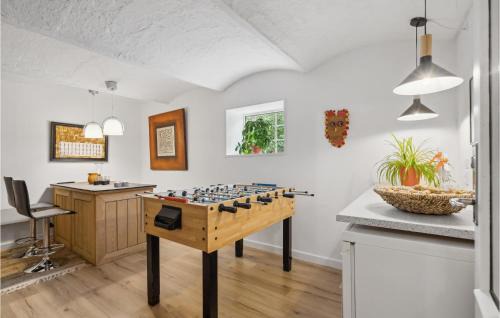 Lem House | Gorgeous Home In Ringkøbing With Wifi