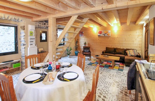 Rochessauve House | Gorgeous home in Rochessauve with WiFi
