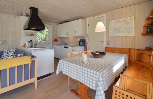 Rodby House | Gorgeous home in Rødby with kitchen