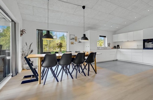 Kramnitse House | Gorgeous home in Rødby with sauna