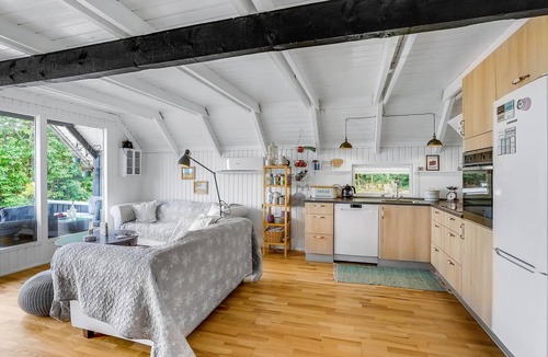 Roslev House | Gorgeous home in Roslev with sauna