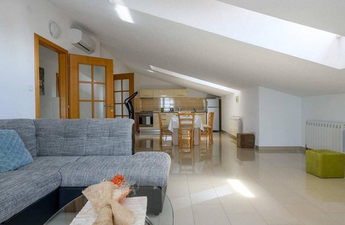 Rovinjsko Selo House | Gorgeous home in Rovinj with WiFi
