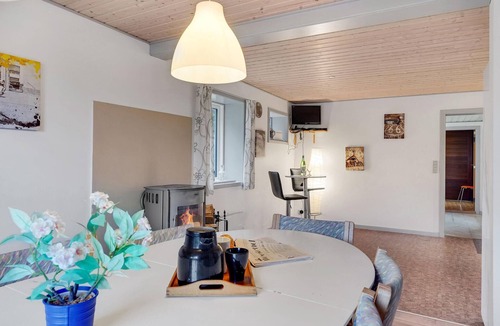 Spodsbjerg House | Gorgeous home in Rudkøbing with WiFi