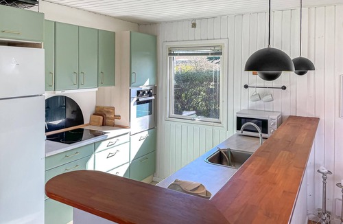 Kongsnæs House | Gorgeous home in Stubbekøbing with WiFi