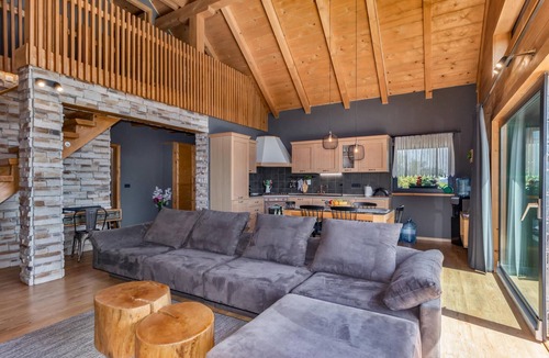 Ogulin House | Gorgeous home in Salopek Selo