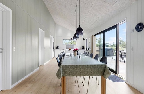 Nordost House | Gorgeous home in Sæby with sauna