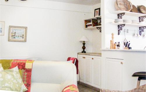 Scille House | Gorgeous Home In Scillé With Wifi