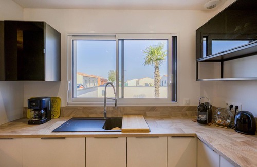 Semussac House | Gorgeous home in Semussac with WiFi