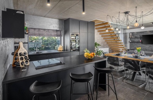 Zminj House | Gorgeous home in Sivati
