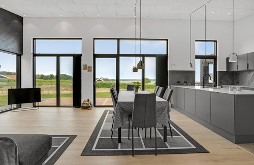 Sjølund House | Gorgeous home in Sjølund with kitchen