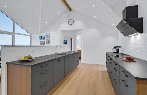 Sjølund House | Gorgeous home in Sjølund with kitchen