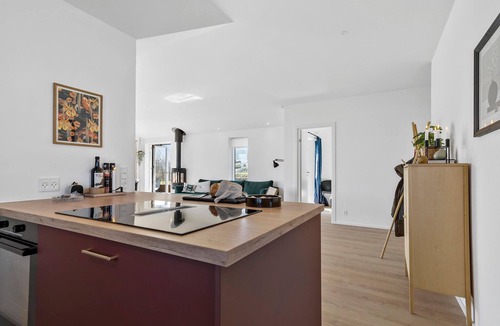 Grønninghoved Strand House | Gorgeous home in Sjølund with kitchen
