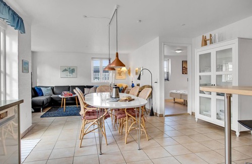 Skagen House | Gorgeous home in Skagen with kitchen