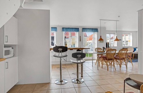 Skagen House | Gorgeous home in Skagen with kitchen