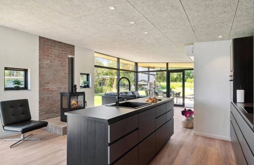 Skibby House | Gorgeous home in Skibby with kitchen