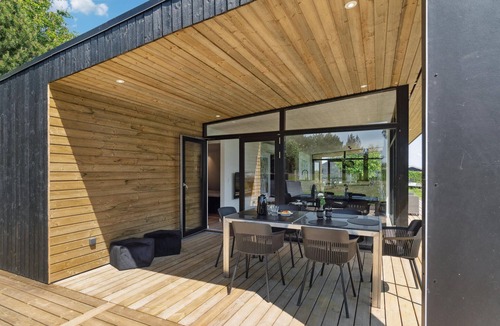 Skibby House | Gorgeous home in Skibby with kitchen