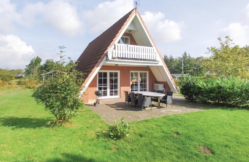 Skjern House | Gorgeous home in Skjern with sauna
