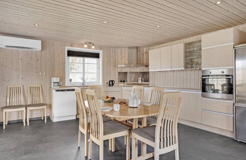 Skjern House | Gorgeous home in Skjern with kitchen