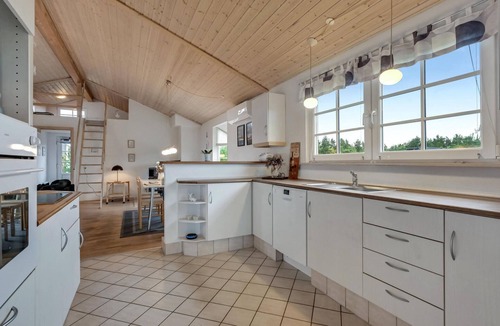 Skjern House | Gorgeous home in Skjern with WiFi