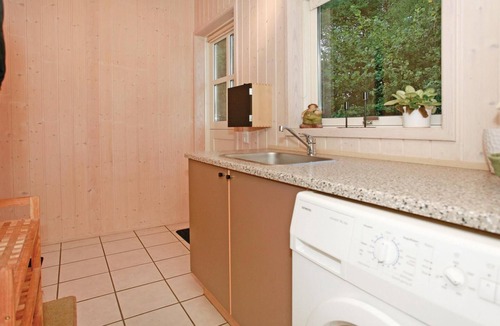 Venemose House | Gorgeous home in Slagelse with kitchen