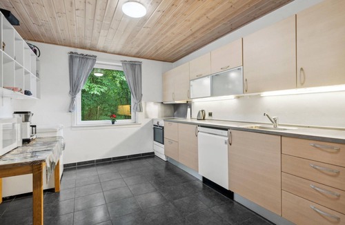Sonder Omme House | Gorgeous home in Sønder Omme with WiFi