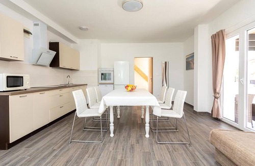 Soline House | Gorgeous home in Soline