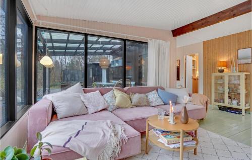 Strøby Ladeplads House | Gorgeous Home In Strøby With Kitchen