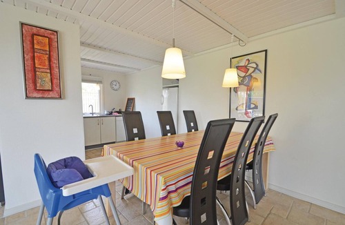 Remmer Strand House | Gorgeous home in Struer with WiFi