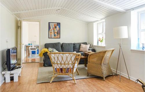 Bolshavn House | Gorgeous Home In Svaneke With Wifi
