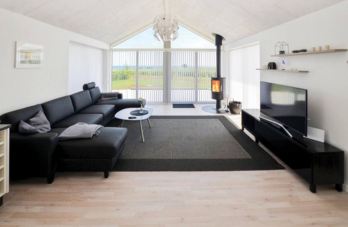 Sydals House | Gorgeous home in Sydals with WiFi