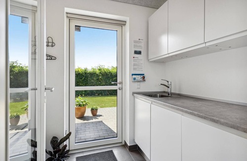 Skaven Strand House | Gorgeous home in Tarm with WiFi