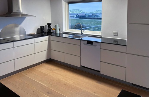 Thisted House | Gorgeous home in Thisted with house sea view