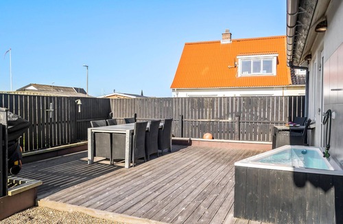 Thyboron House | Gorgeous home in Thyborøn with sauna