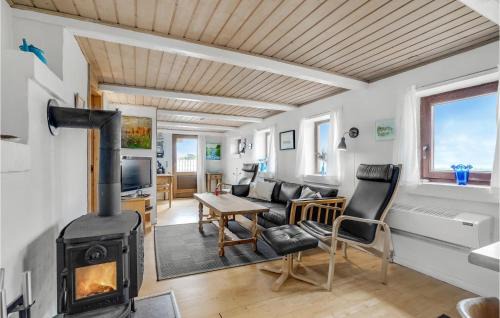 Thyholm House | Gorgeous Home In Thyholm With Kitchen