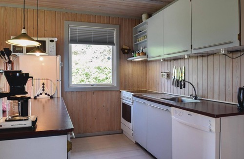 Tranekaer House | Gorgeous home in Tranekær with kitchen