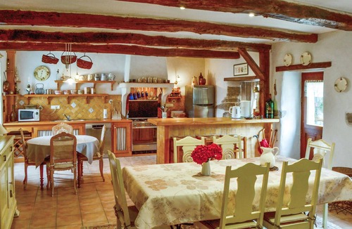 Tregunc House | Gorgeous home in Trégunc with kitchen