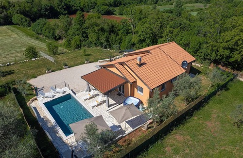 Radini House | Gorgeous home in Umag