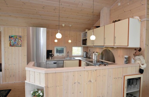 Marielyst House | Gorgeous home in Væggerløse with WiFi