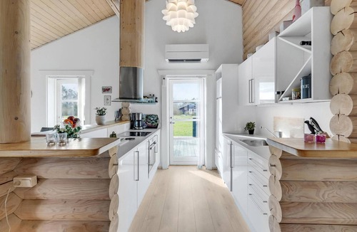Marielyst House | Gorgeous home in Væggerløse with sauna