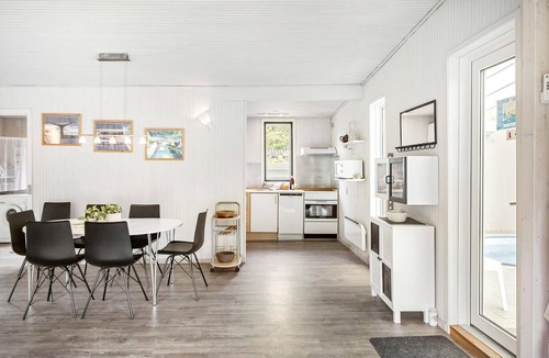 Bøtø By House | Gorgeous home in Væggerløse