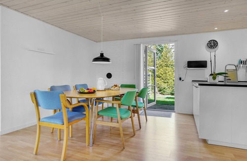 Bøtø By House | Gorgeous home in Væggerløse with WiFi