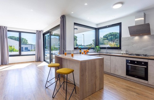 Valbandon House | Gorgeous home in Valbandon