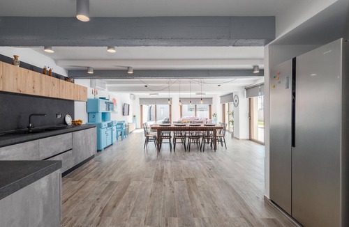 Valtura House | Gorgeous home in Valtura
