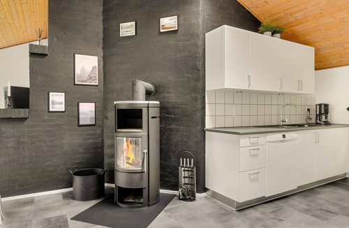Vestervig House | Gorgeous home in Vestervig with sauna
