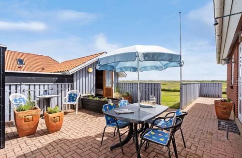 Agger House | Gorgeous home in Vestervig with WiFi