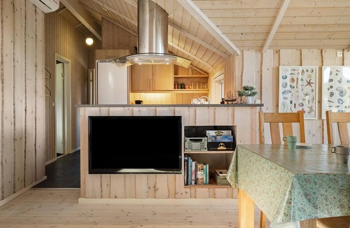 Vinderup House | Gorgeous home in Vinderup with sauna
