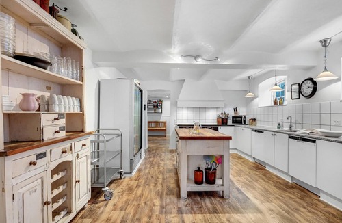 Vorbasse House | Gorgeous home in Vorbasse with sauna