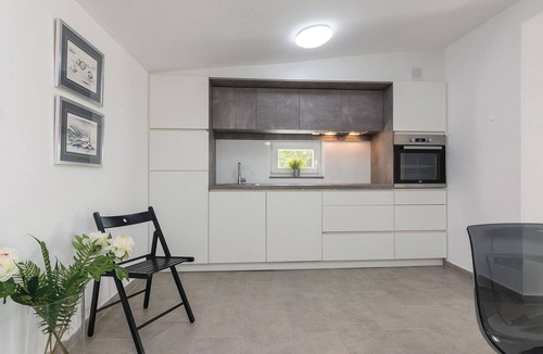 Vrsi House | Gorgeous home in Vrsi Mulo with sauna