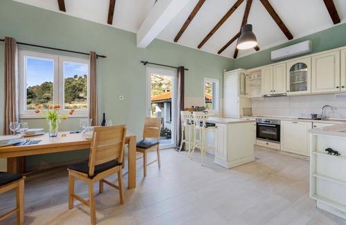 Zaboric House | Gorgeous home in Zaboric with private swimming pool, can be inside or outside