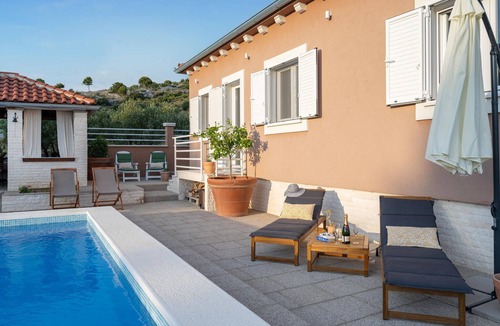 Zaboric House | Gorgeous home in Zaboric with private swimming pool, can be inside or outside